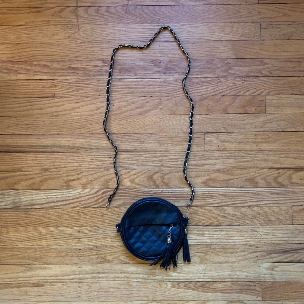 Round Shoulder Bag / Purse